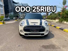 Mini Cooper MiniCooper S 5 Doors 2015 AT 2.0, Odo 25Ribu