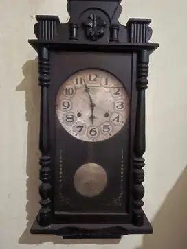 Jam Dinding antik