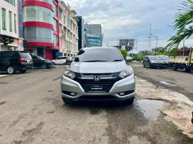 Honda HRV HR-V E CVT 2016 AT 1.5, Km 105Ribu, Pajak Panjang