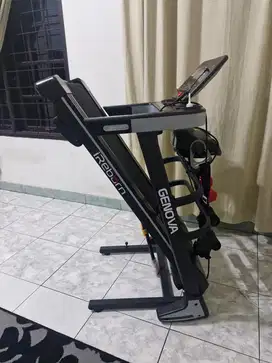 Treadmill Elektrik Alat Fitness IReborn Genova