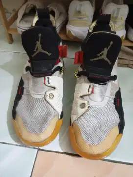 Sepatu Jordan Retro Minus Size 44 Insole 28