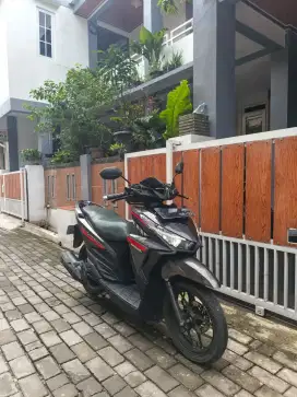 DIJUAL HONDA VARIO 125 LED OLD 2017