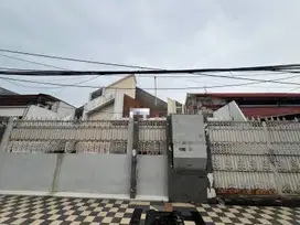 Disewakan Rumah di NOL jalan Raya Dharmahusada
