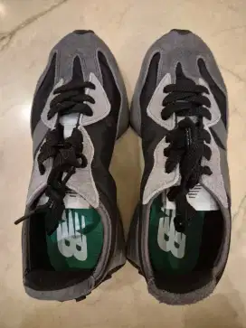 NEW BALANCE 327