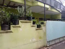 JUAL CEPAT HITUNG TANAH Rumah Di Antapani Sebrang Jogya Antapani