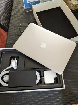 MacBook Air 11-inch (2015) 128 4GB