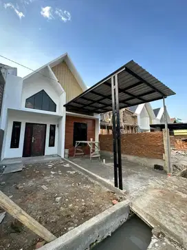 RUMAH CANTIK DEKAT USU