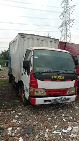 Isuzu Elf NHR 55 box tahun 2012