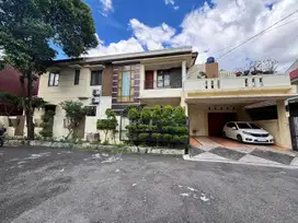 Rumah dekat mall di Taman bougenville Jakasetia Galaxy Bekasi