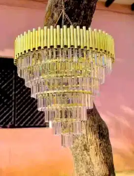 Lampu gantung kristal akrilik