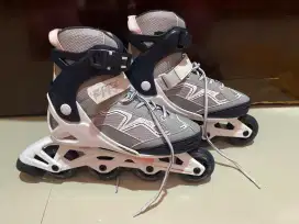 Sepatu Roda anak Oxelo 34-38