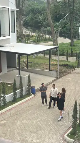Semewah Ini Cuman 2Man Dikota Bandung
