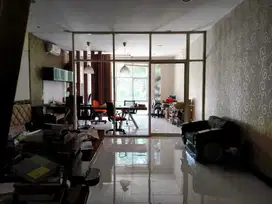 Ruko RAYA KENJERAN 2lantai siap huni dkt mulyosari