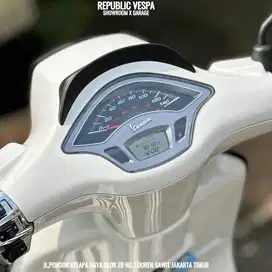 Piaggio Vespa Sprint S 150 IGET ABS LED 2024 warna WHITE INNOCENZA