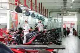 DICARI CEPAT MEKANIK BERPENGALAMAN UNTUK MOTOR