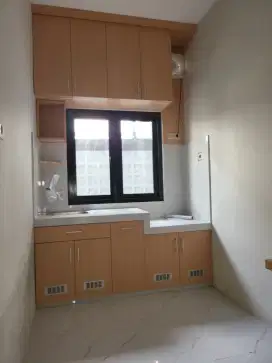 Rumah Tinggal 2 Lantai Kutisari Surabaya