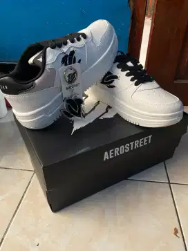 Sepatu aerosport DC deny caknan
