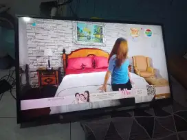 Tv merk sony 40 inch analog