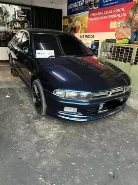 Mitsubishi Galant 2000 Bensin