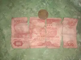 Dijual Uang Kertas Rp.100 Rupiah Tahun 1977.