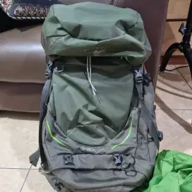 Tas Gunung Osprey Stratos 50