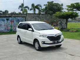 Daihatsu Grand Xenia R manual 2016 mobil bekas murah