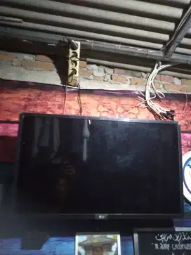 Tv led lg 32inchi