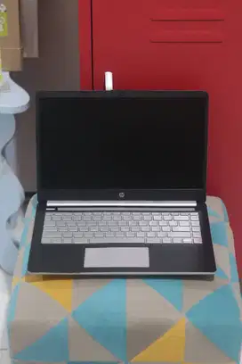 Laptop HP 14s Core i3 gen 10