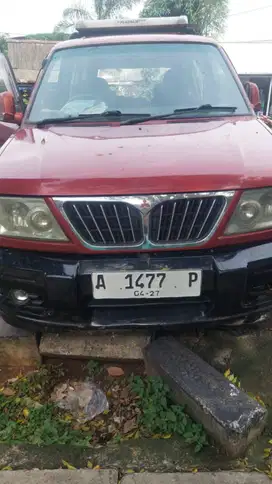 JUAL MURAH MITSUBISHI MERAH METALIK SILVER  Mitsubishi kuda VB2W