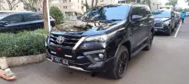 CASH!! Km55Rb Fortuner VRZ TRD Diesel 2.4 A/T Istimewa