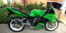 Ninja RR spesial edition mulus dan lengkap