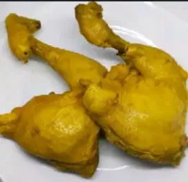 Ayam ungkep bumbu kuning
