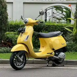 PIAGGIO VESPA LX 125 IGET LED TAHUN 2020 PERFECT CONDITION