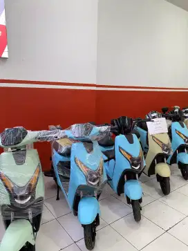 Ready Sepeda listrik dan Motor Listrik Uwinfly