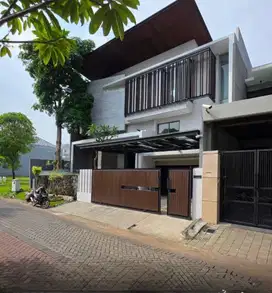 DIJUAL RUMAH MEWAH CITRALAND MODERN TROPICAL 3.5 LT BARU GRES FURNIS