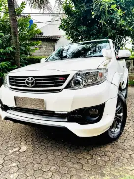 Totyota Fortuner 2.7 TRD G Luxury Bensin A/T Tahun 2014