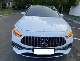 MERCEDES BENZ GLA 35 AMG - 2023