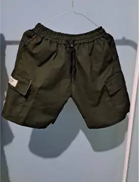 Rok bekas, celana baru