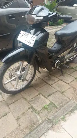 Kawasaki blitz r pajak hidup nego