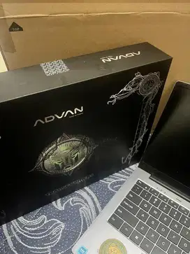 Advan Laptop TBook x Transformer 4/128 GB 14”