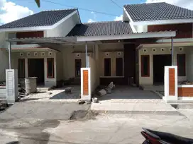Rumah Baru Desain Modern Siap Huni 4 Unit Dawung Selomartani