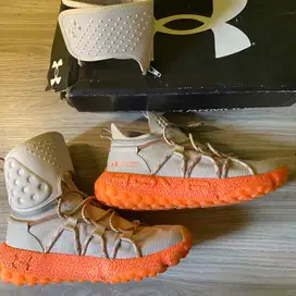 sepatu running trail run under armour hovr summit fat tire