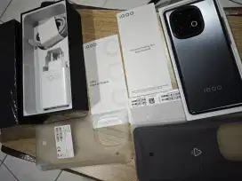 IQOO NEO 10 16GB/512GB SNAPDRAGON 8s Gen 4 AMOLED 144Hz BARU PAKAI