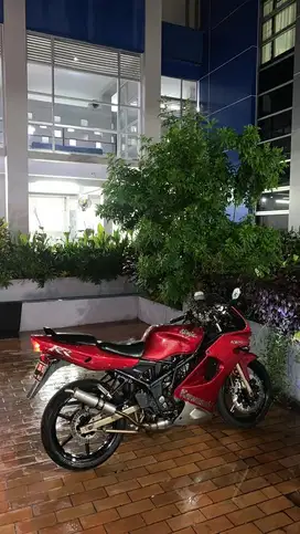 Kawasaki Ninja RR Old 2009 full paper