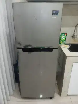 Kulkas Samsung 2 Pintu