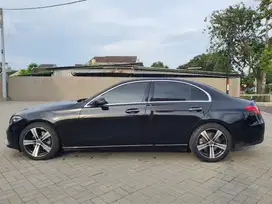 Mercedes-Benz C200 2022 Bensin