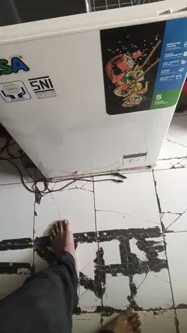 Di jual aja freezer jarang dipake