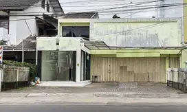 Di sewa ex Indomart di Jaksel