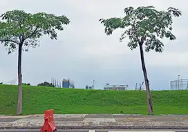 Tanah Kavling Komersial Di Kawasan Premium CPI