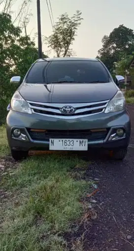 Toyota avanza 2015